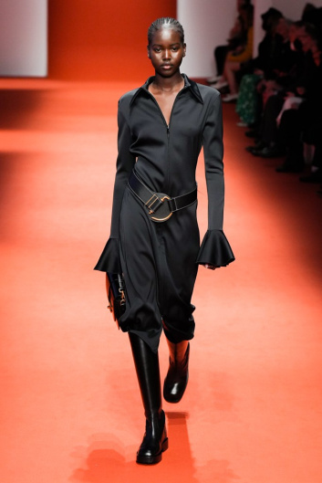 Fotoservizio/FW 22-23/WOMEN/SFILATA/TOD'S/DP2/10
