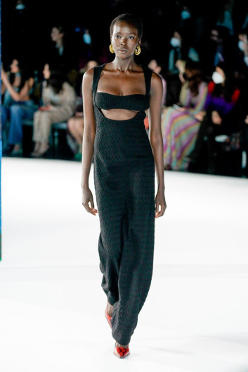 Fotoservizio/FW 22-23/WOMEN/SFILATA/MISSONI/DP2/4