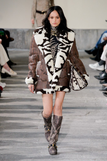 Fotoservizio/FW 22-23/WOMEN/SFILATA/ETRO/DP2/17
