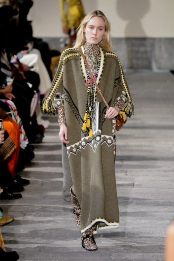 Fotoservizio/FW 22-23/WOMEN/SFILATA/ETRO/DP2/3