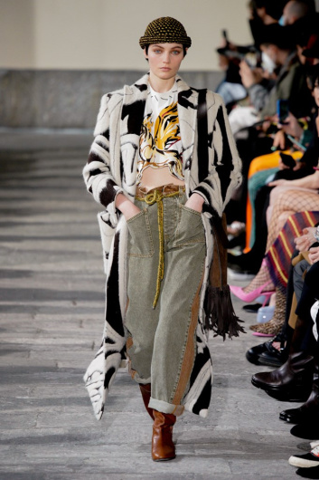 Fotoservizio/FW 22-23/WOMEN/SFILATA/ETRO/DP2/19