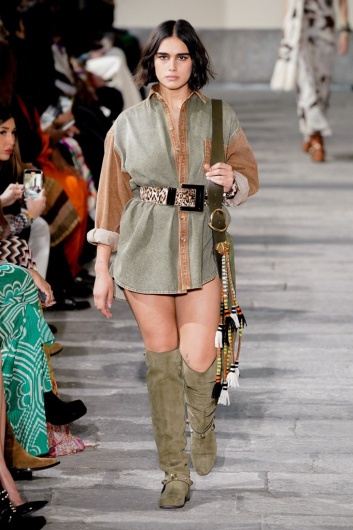 Fotoservizio/FW 22-23/WOMEN/SFILATA/ETRO/DP2/1