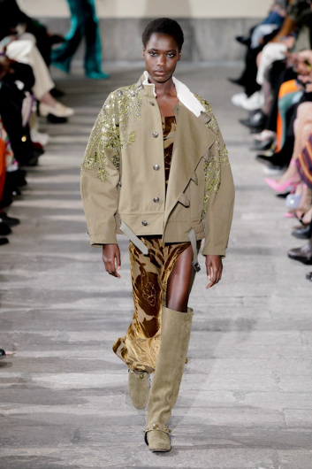 Fotoservizio/FW 22-23/WOMEN/SFILATA/ETRO/DP2/12