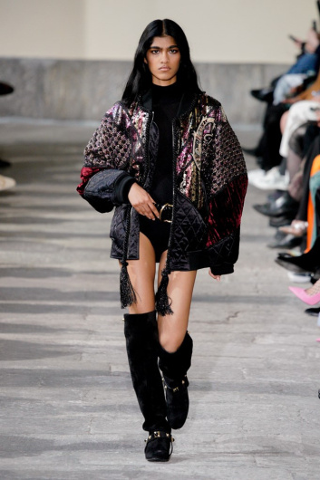 Fotoservizio/FW 22-23/WOMEN/SFILATA/ETRO/DP2/19