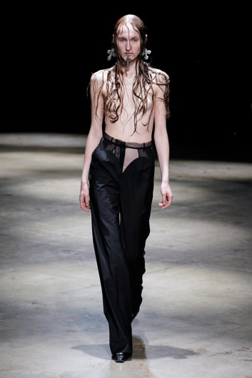 Fotoservizio/FW 22-23/WOMEN/SFILATA/ACT N°1/DP2/4