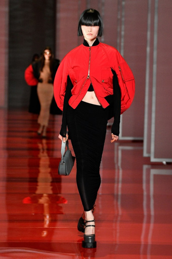 Fotoservizio/FW 22-23/WOMEN/SFILATA/VERSACE/DP2/12
