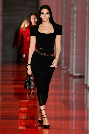 Fotoservizio/FW 22-23/WOMEN/SFILATA/VERSACE/DP2/0