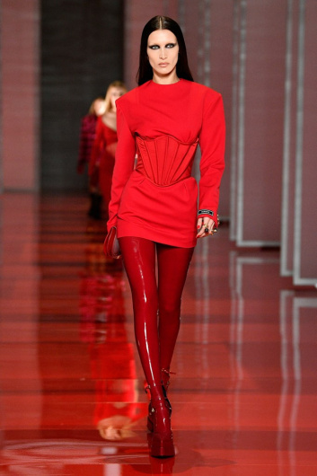 Fotoservizio/FW 22-23/WOMEN/SFILATA/VERSACE/DP2/1