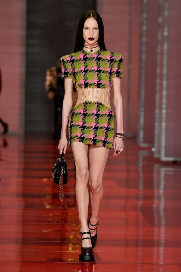 Fotoservizio/FW 22-23/WOMEN/SFILATA/VERSACE/DP2/12