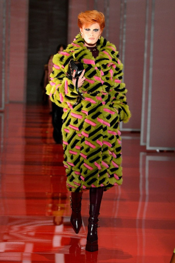 Fotoservizio/FW 22-23/WOMEN/SFILATA/VERSACE/DP2/10