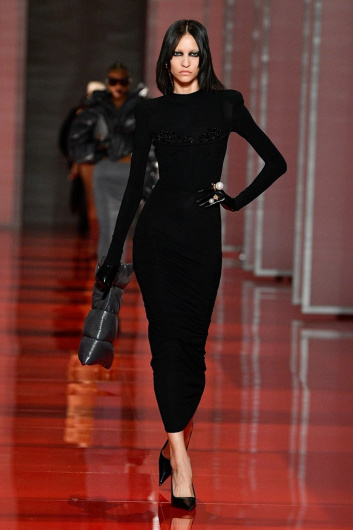 Fotoservizio/FW 22-23/WOMEN/SFILATA/VERSACE/DP2/22