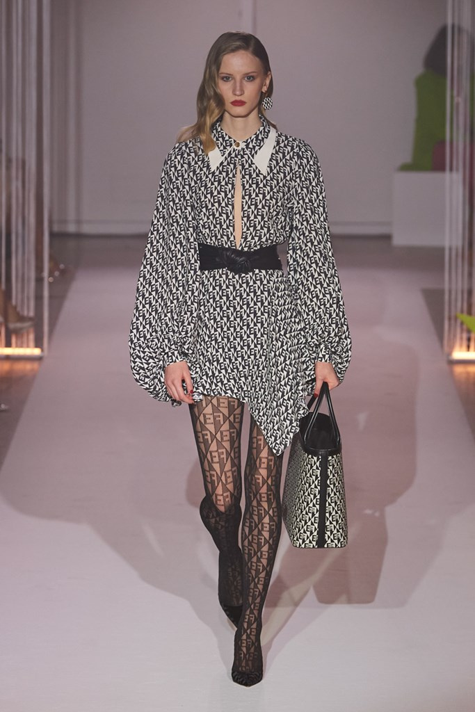 Fotoservizio/FW 22-23/WOMEN/SFILATA/ELISABETTA FRANCHI/DP2/31