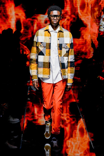 Fotoservizio/FW 22-23/WOMEN/SFILATA/PHILIPP PLEIN/DP2/14