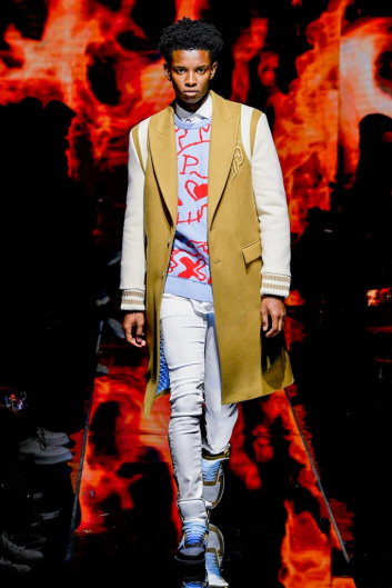 Fotoservizio/FW 22-23/WOMEN/SFILATA/PHILIPP PLEIN/DP2/19
