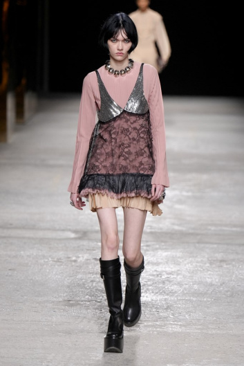Fotoservizio/FW 22-23/WOMEN/SFILATA/PORTS 1961/DP2/22