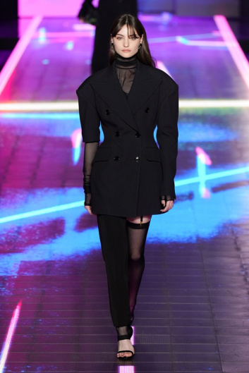Fotoservizio/FW 22-23/WOMEN/SFILATA/DOLCE & GABBANA/DP2/1
