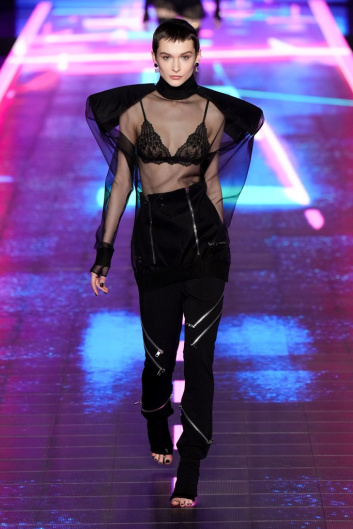 Fotoservizio/FW 22-23/WOMEN/SFILATA/DOLCE & GABBANA/DP2/4