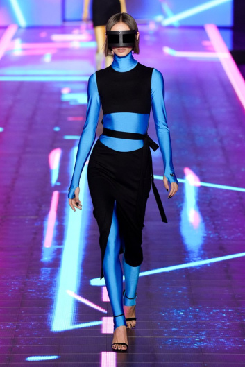 Fotoservizio/FW 22-23/WOMEN/SFILATA/DOLCE & GABBANA/DP2/13