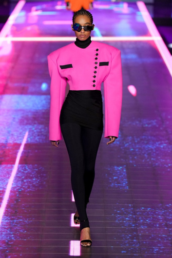 Fotoservizio/FW 22-23/WOMEN/SFILATA/DOLCE & GABBANA/DP2/1