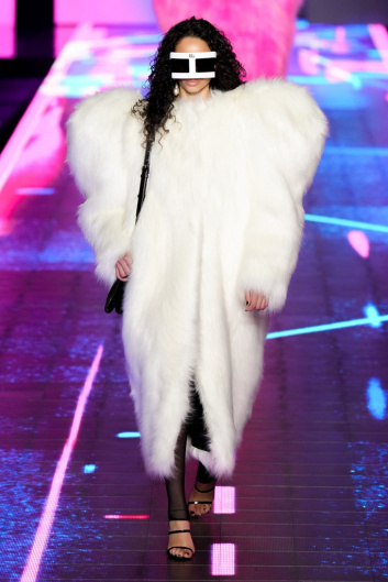 Fotoservizio/FW 22-23/WOMEN/SFILATA/DOLCE & GABBANA/DP2/6