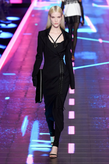 Fotoservizio/FW 22-23/WOMEN/SFILATA/DOLCE & GABBANA/DP2/11