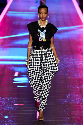 Fotoservizio/FW 22-23/WOMEN/SFILATA/DOLCE & GABBANA/DP2/20