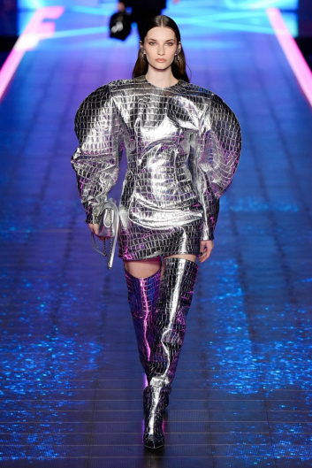 Fotoservizio/FW 22-23/WOMEN/SFILATA/DOLCE & GABBANA/DP2/24
