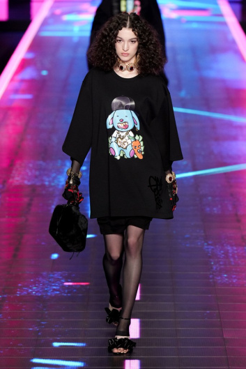 Fotoservizio/FW 22-23/WOMEN/SFILATA/DOLCE & GABBANA/DP2/17