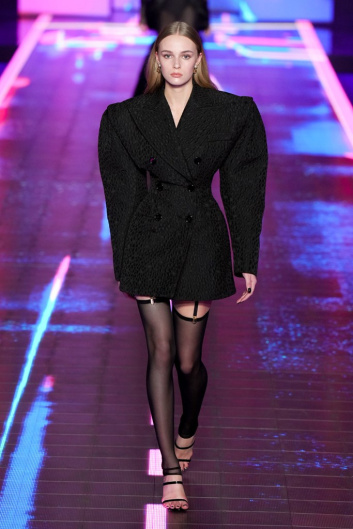Fotoservizio/FW 22-23/WOMEN/SFILATA/DOLCE & GABBANA/DP2/8