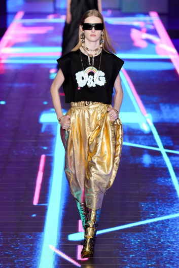 Fotoservizio/FW 22-23/WOMEN/SFILATA/DOLCE & GABBANA/DP2/11