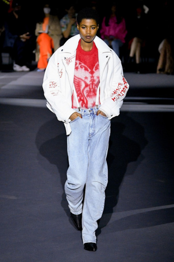 Fotoservizio/FW 22-23/WOMEN/SFILATA/PHILOSOPHY DI LORENZO SERAFINI/DP2/6