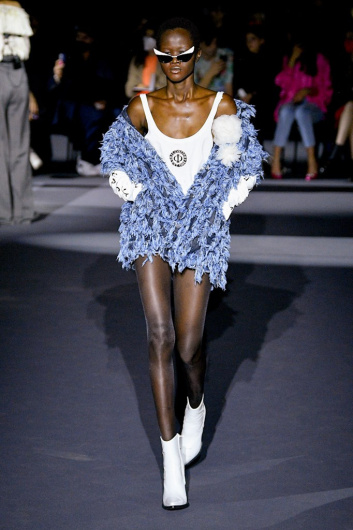 Fotoservizio/FW 22-23/WOMEN/SFILATA/PHILOSOPHY DI LORENZO SERAFINI/DP2/3