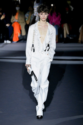 Fotoservizio/FW 22-23/WOMEN/SFILATA/PHILOSOPHY DI LORENZO SERAFINI/DP2/17