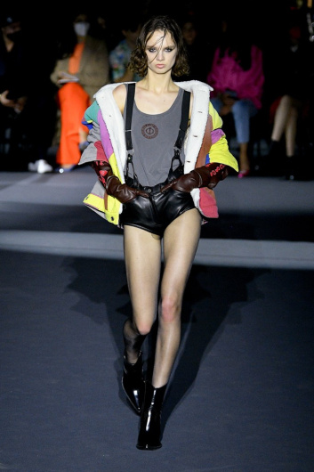 Fotoservizio/FW 22-23/WOMEN/SFILATA/PHILOSOPHY DI LORENZO SERAFINI/DP2/12