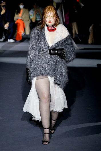 Fotoservizio/FW 22-23/WOMEN/SFILATA/PHILOSOPHY DI LORENZO SERAFINI/DP2/25