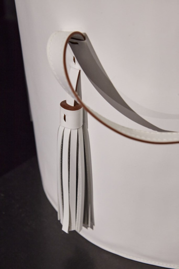 Fotoservizio/FW 22-23/WOMEN/PRESENTAZIONE/RADICA STUDIO/DP2/33