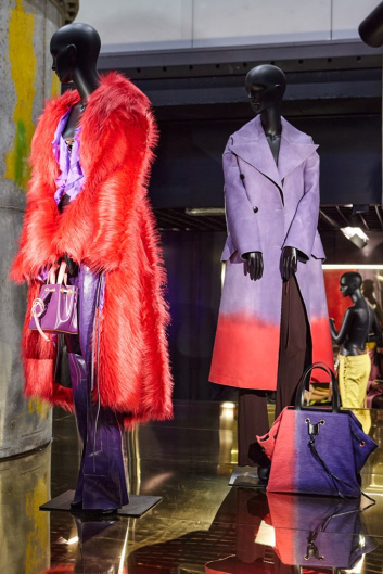 Fotoservizio/FW 22-23/WOMEN/PRESENTAZIONE/RADICA STUDIO/DP2/41