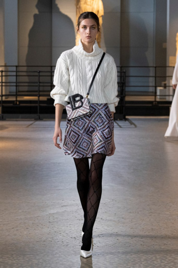 Fotoservizio/FW 22-23/WOMEN/SFILATA/LAURA BIAGIOTTI/DP2/4