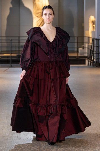 Fotoservizio/FW 22-23/WOMEN/SFILATA/LAURA BIAGIOTTI/DP2/25