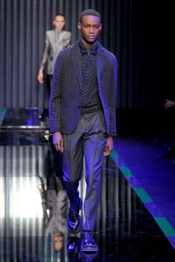 Fotoservizio/FW 22-23/WOMEN/SFILATA/GIORGIO ARMANI/DP2/7
