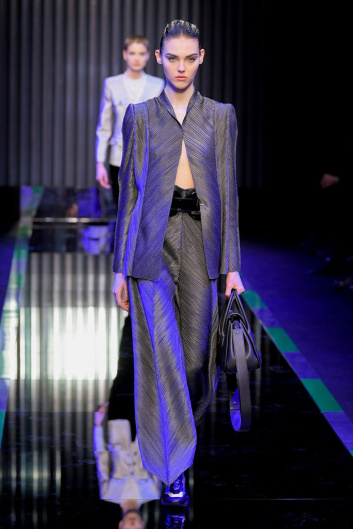 Fotoservizio/FW 22-23/WOMEN/SFILATA/GIORGIO ARMANI/DP2/10