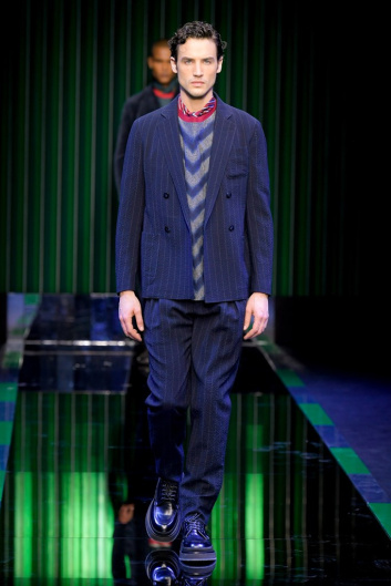 Fotoservizio/FW 22-23/WOMEN/SFILATA/GIORGIO ARMANI/DP2/2