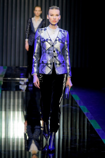 Fotoservizio/FW 22-23/WOMEN/SFILATA/GIORGIO ARMANI/DP2/29