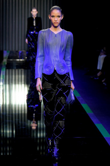 Fotoservizio/FW 22-23/WOMEN/SFILATA/GIORGIO ARMANI/DP2/32