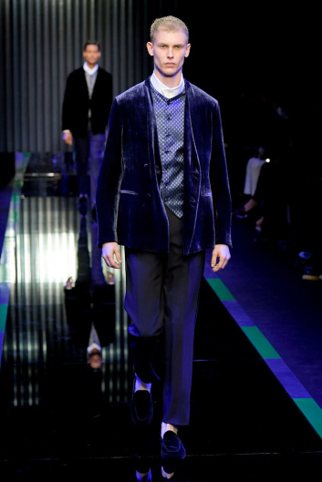 Fotoservizio/FW 22-23/WOMEN/SFILATA/GIORGIO ARMANI/DP2/53