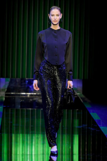 Fotoservizio/FW 22-23/WOMEN/SFILATA/GIORGIO ARMANI/DP2/75