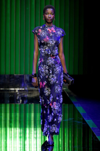 Fotoservizio/FW 22-23/WOMEN/SFILATA/GIORGIO ARMANI/DP2/86