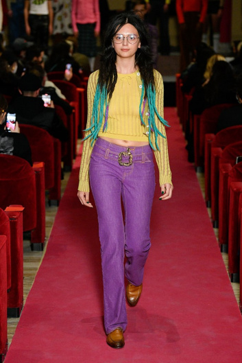 Fotoservizio/FW 22-23/WOMEN/SFILATA/CORMIO/DP2/3