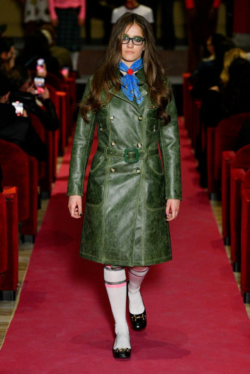 Fotoservizio/FW 22-23/WOMEN/SFILATA/CORMIO/DP2/7