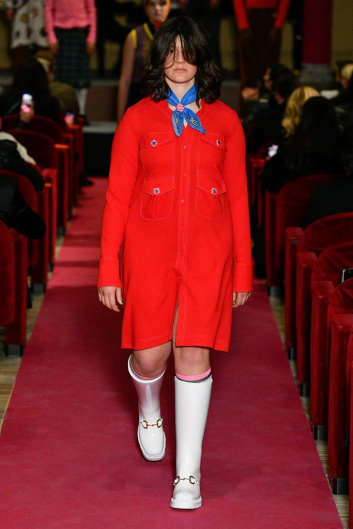 Fotoservizio/FW 22-23/WOMEN/SFILATA/CORMIO/DP2/11